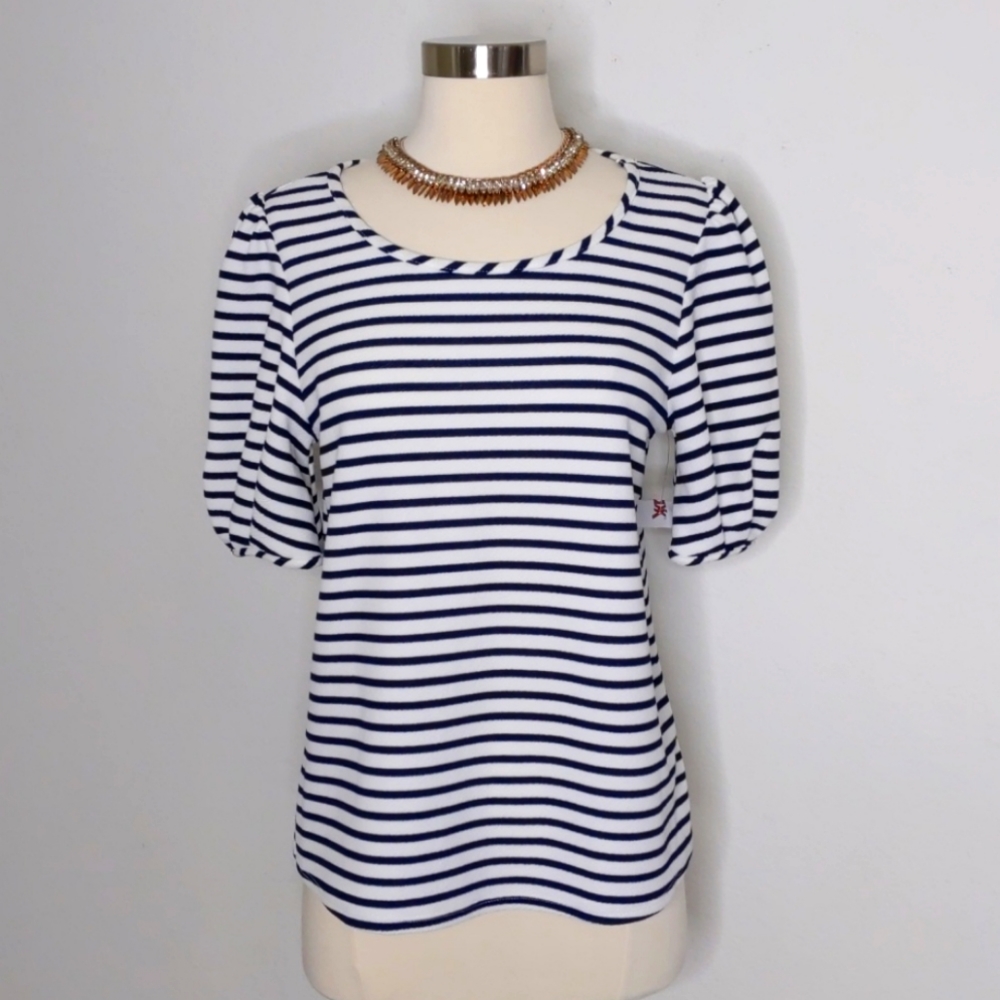 NWT Green Envelope Blouse Blue Striped Size Medium